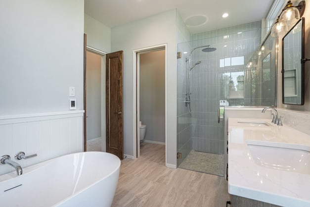 main bathroom 2 small